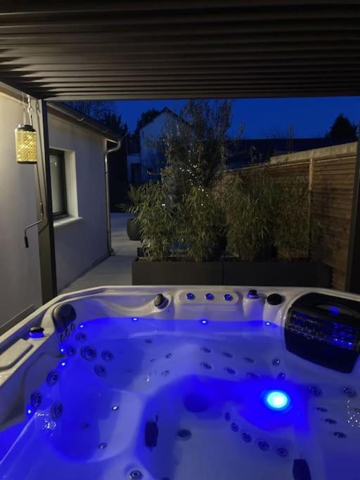 Spa & Serenite, Aux Portes De Disney Et De Paris Villiers-sur-Morin المظهر الخارجي الصورة